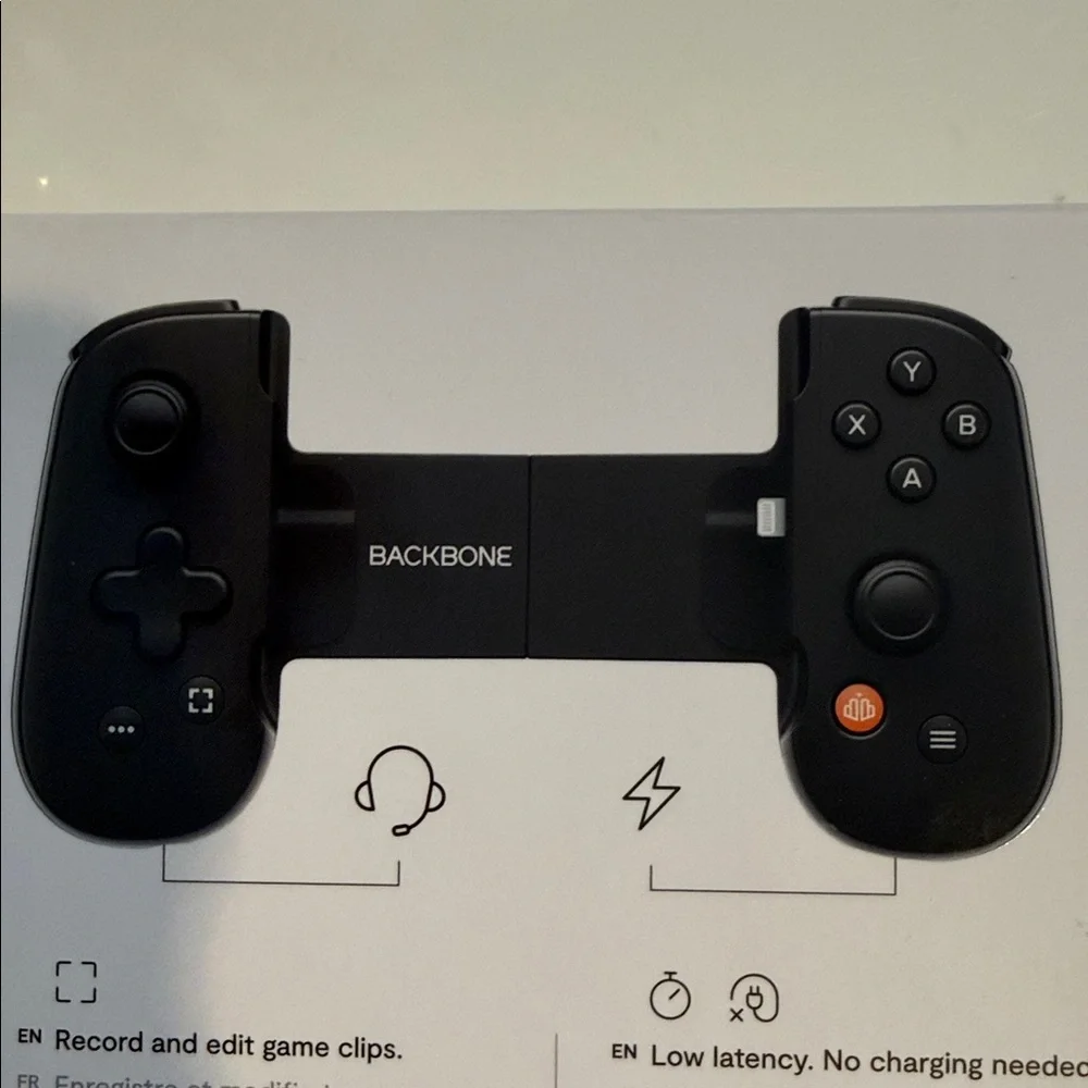 Backbone Black Gaming Controller for iPhone